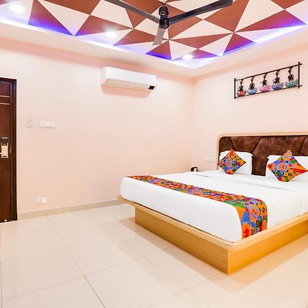 Fabhotel Prime Ravila Grand Hajdarabad Zewnętrze zdjęcie