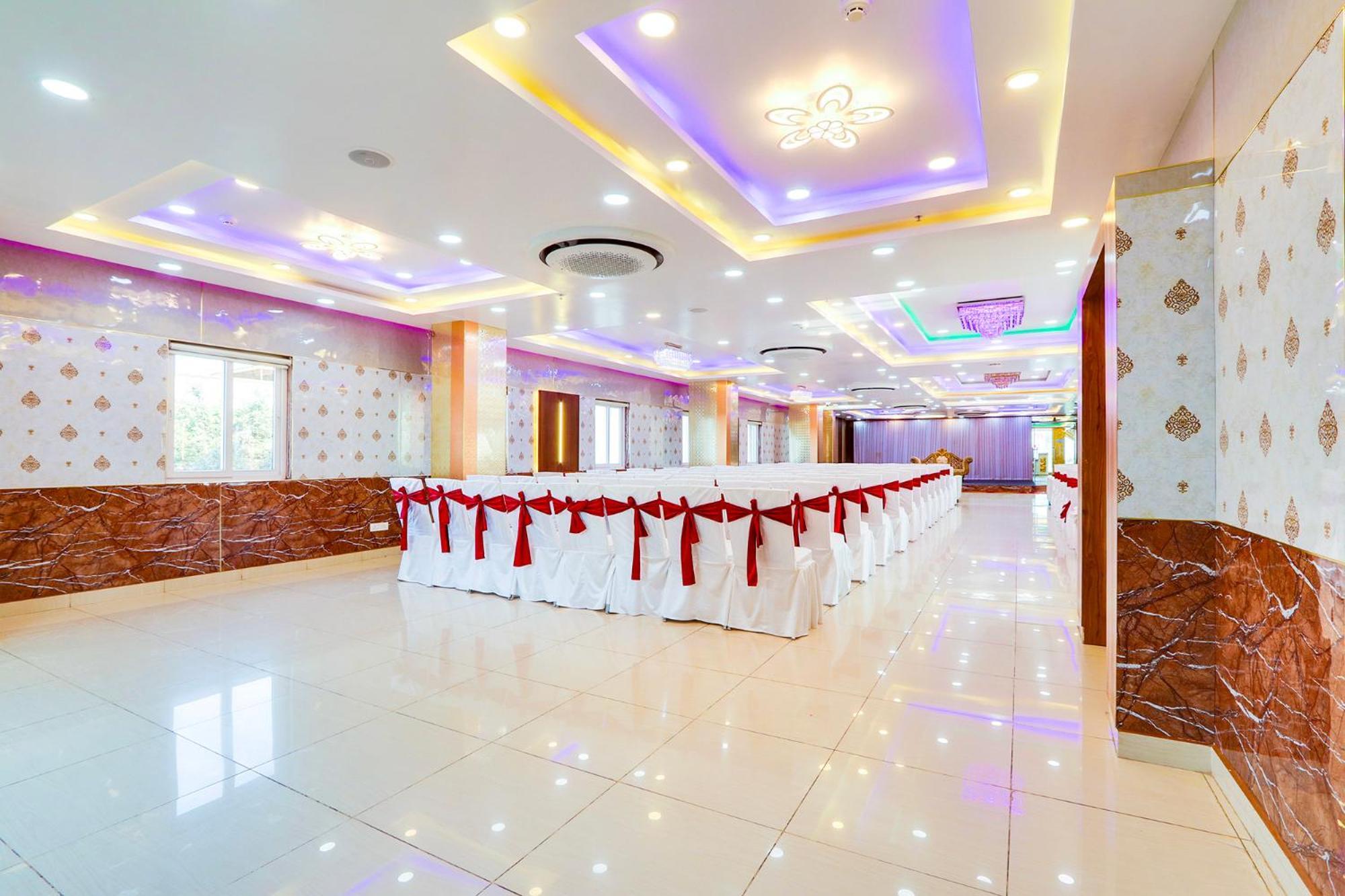 Fabhotel Prime Ravila Grand Hajdarabad Zewnętrze zdjęcie